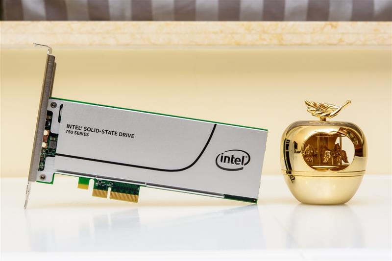 Cut the hyperthreading! Intel i7-9700K in-depth evaluation: drawing R7 is just too expensive.
