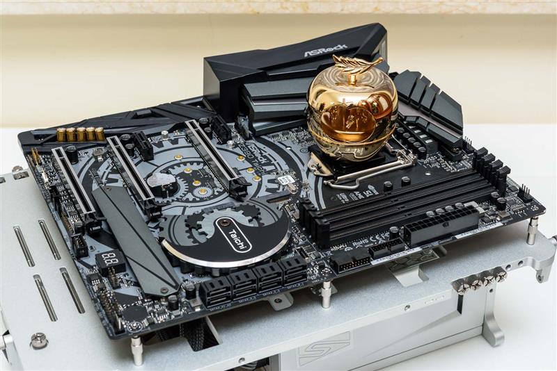 Cut the hyperthreading! Intel i7-9700K in-depth evaluation: drawing R7 is just too expensive.
